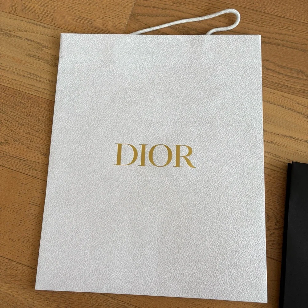 Dior chic black